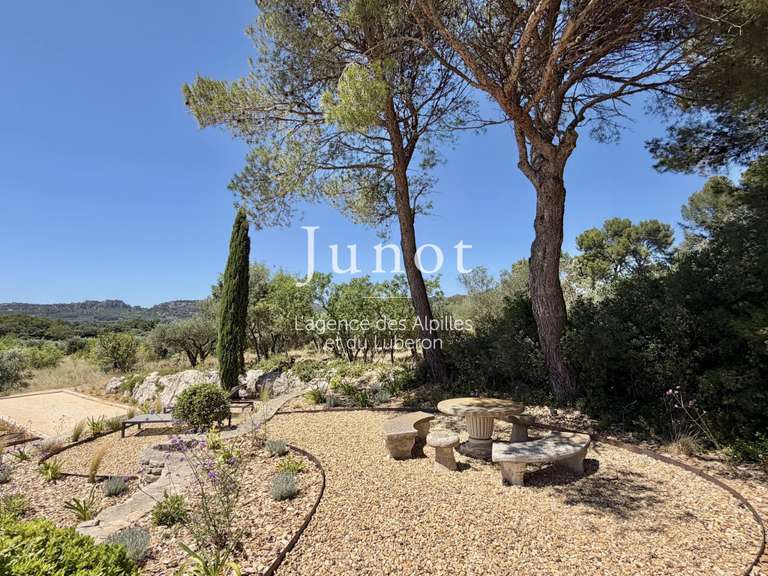 Maison Les Baux-de-Provence - 3 chambres - 105m²