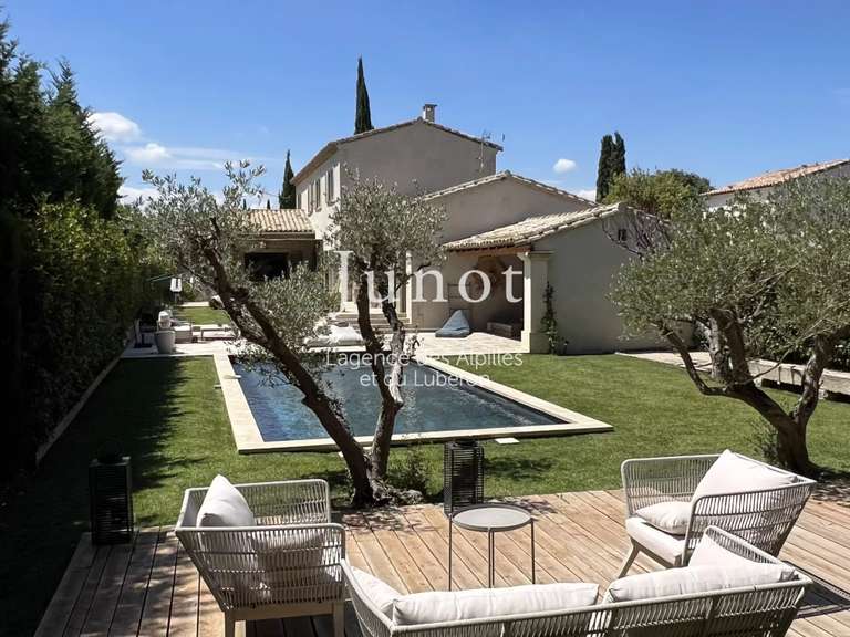 Villa Saint-Rémy-de-Provence - 5 chambres - 250m²