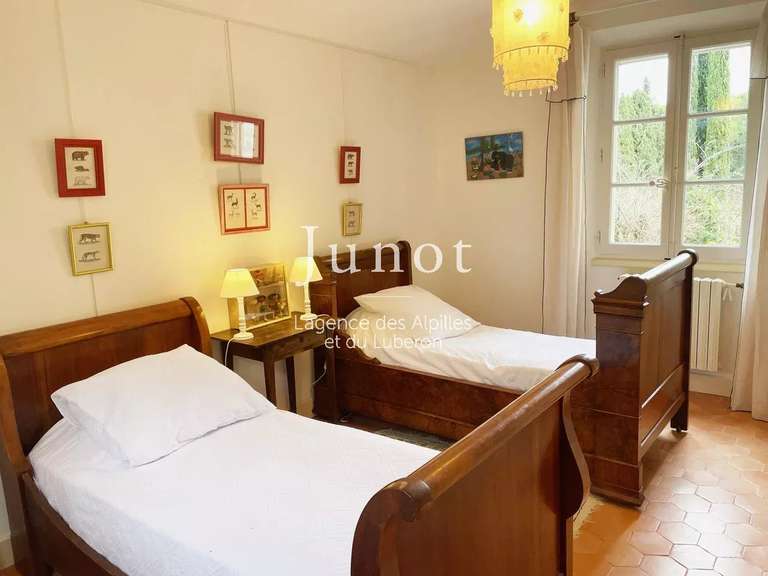Maison Saint-Rémy-de-Provence - 8 chambres - 500m²