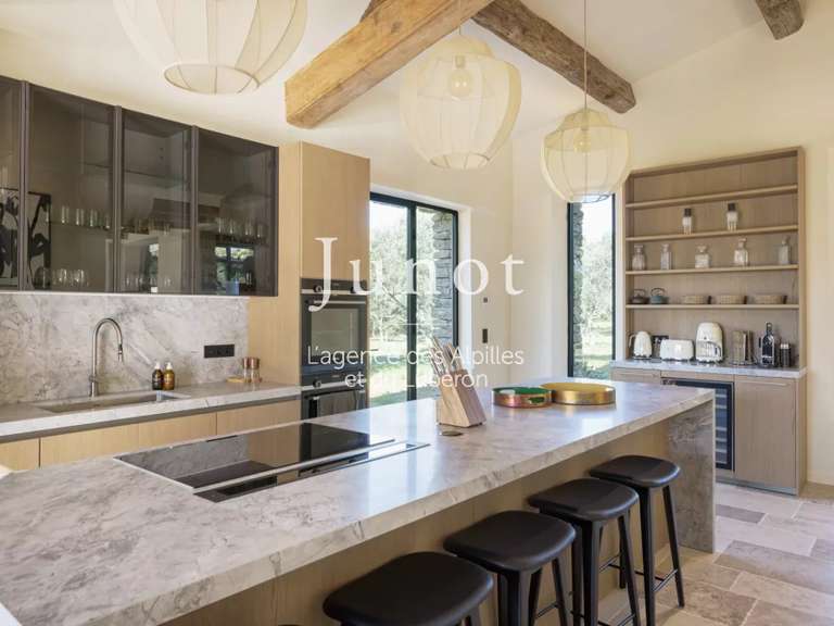 Maison Gordes - 7 chambres - 423m²