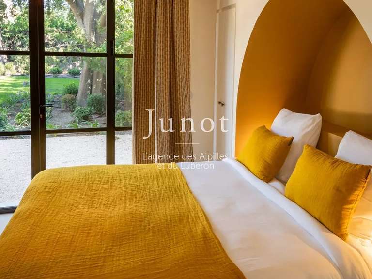 Maison Maussane-les-Alpilles - 8 chambres - 450m²