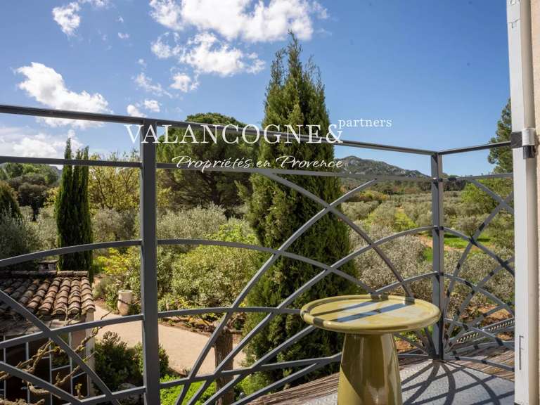 Maison Eygalières - 5 chambres - 255m²