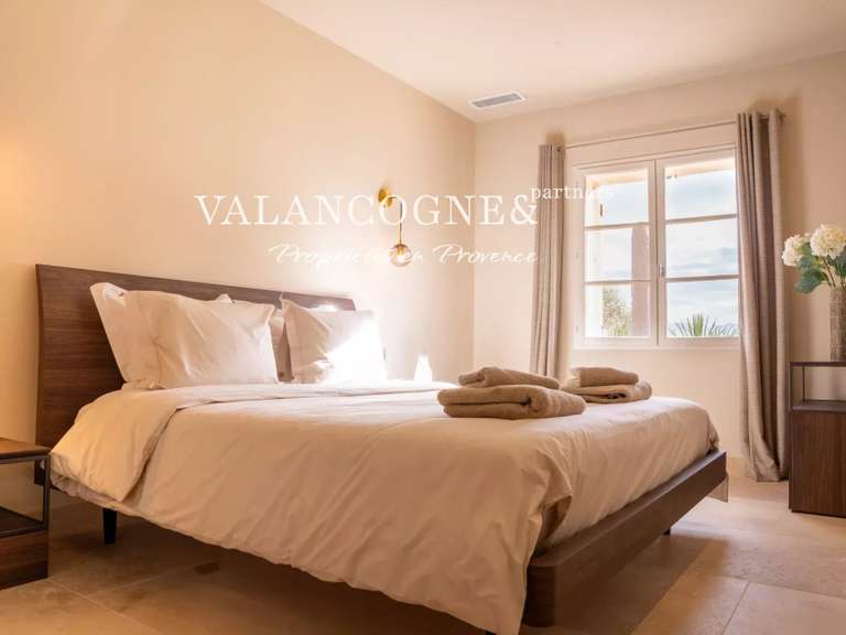 Propriété Maillane - 5 chambres - 280m²