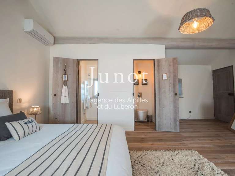 Maison Oppède - 6 chambres - 260m²