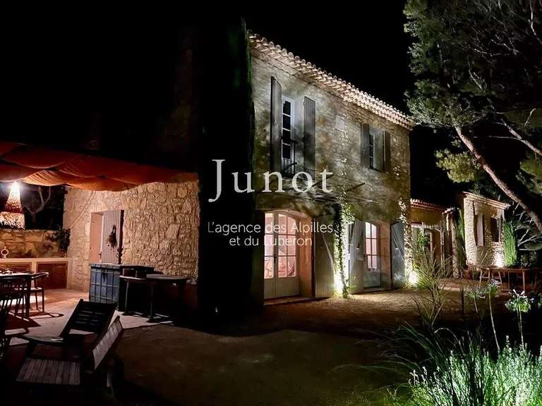 Maison Maussane-les-Alpilles - 5 chambres - 240m²