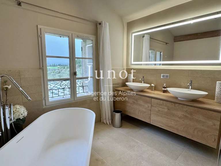 Maison Saint-Rémy-de-Provence - 5 chambres - 280m²