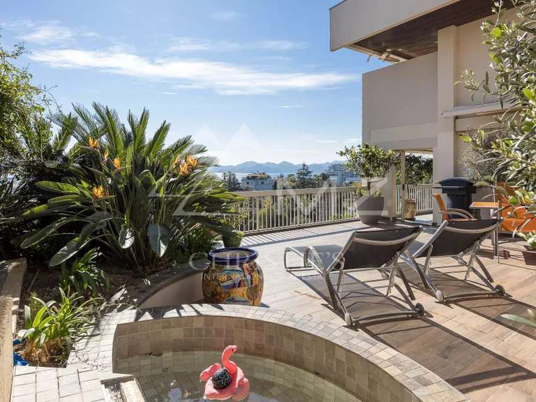 Maison Cannes - 4 chambres - 189m²