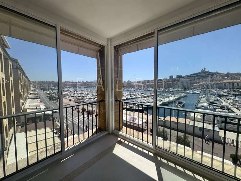 Maison Marseille 2e - 2 chambres - 171m²