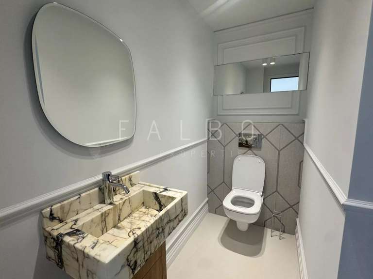 Maison Marseille 2e - 2 chambres - 171m²