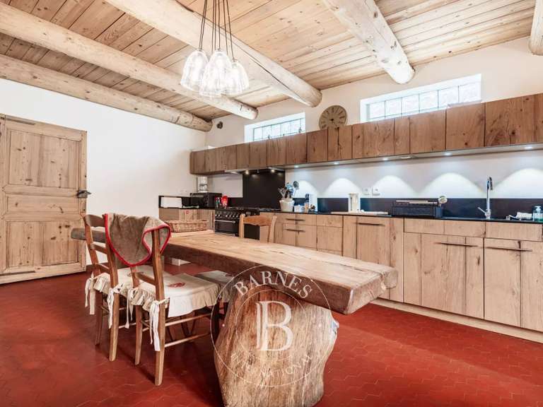 Maison Magland - 11 chambres - 527m²