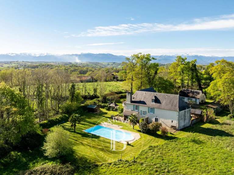 Maison Navarrenx - 6 chambres - 346m²