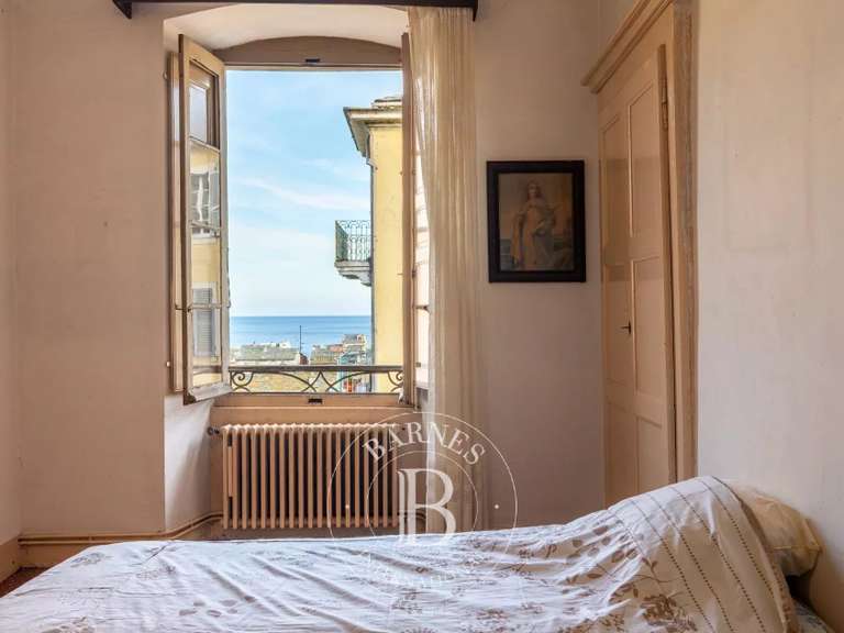 Maison Bastia - 4 chambres - 216m²