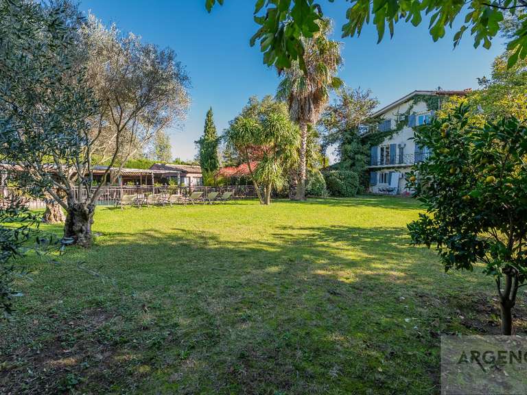 Maison Castelnau-le-Lez - 18 chambres - 630m²