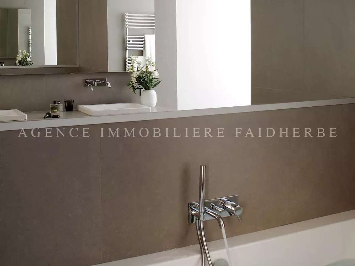 House Saint-Tropez