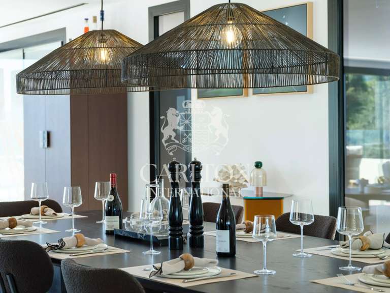 Maison Roquebrune-Cap-Martin - 4 chambres - 285m²