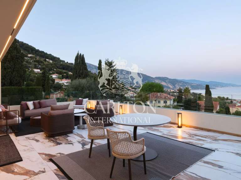 Maison Roquebrune-Cap-Martin - 4 chambres - 285m²