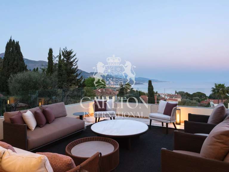Maison Roquebrune-Cap-Martin - 4 chambres - 285m²