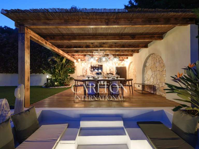 Maison Roquebrune-Cap-Martin - 4 chambres - 285m²