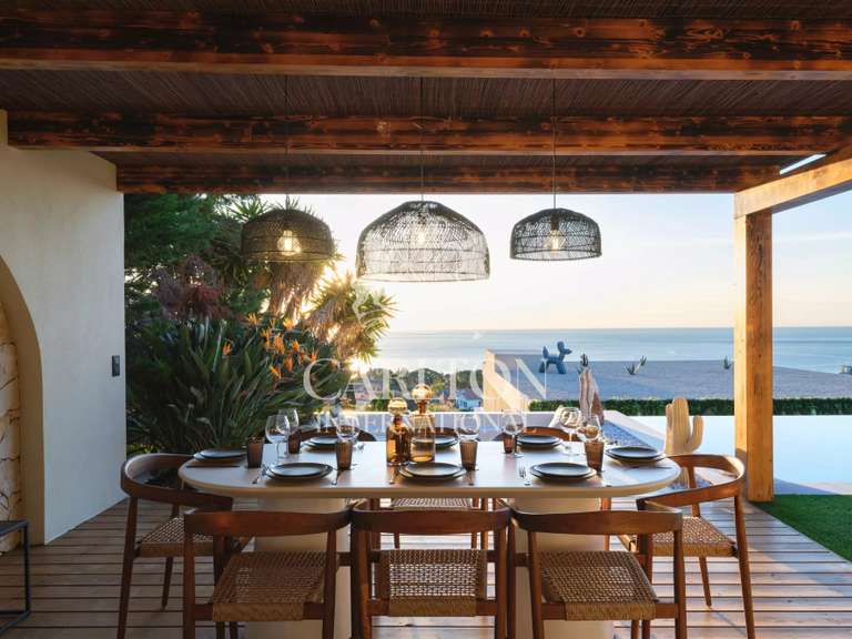 Maison Roquebrune-Cap-Martin - 4 chambres - 285m²