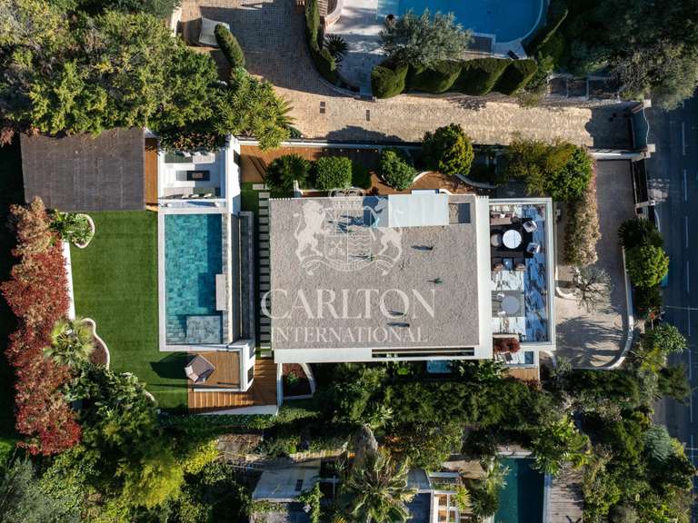 Maison Roquebrune-Cap-Martin - 4 chambres - 285m²