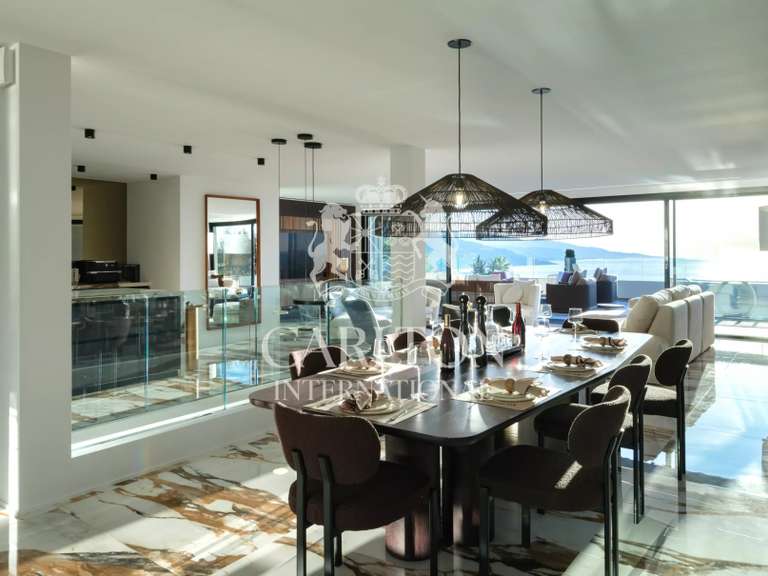 Maison Roquebrune-Cap-Martin - 4 chambres - 285m²
