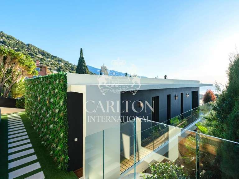 Maison Roquebrune-Cap-Martin - 4 chambres - 285m²