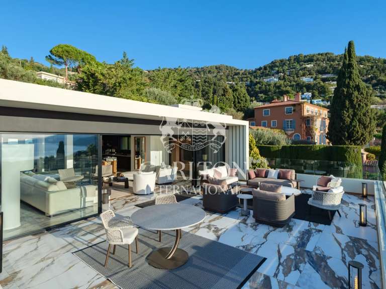 Maison Roquebrune-Cap-Martin - 4 chambres - 285m²