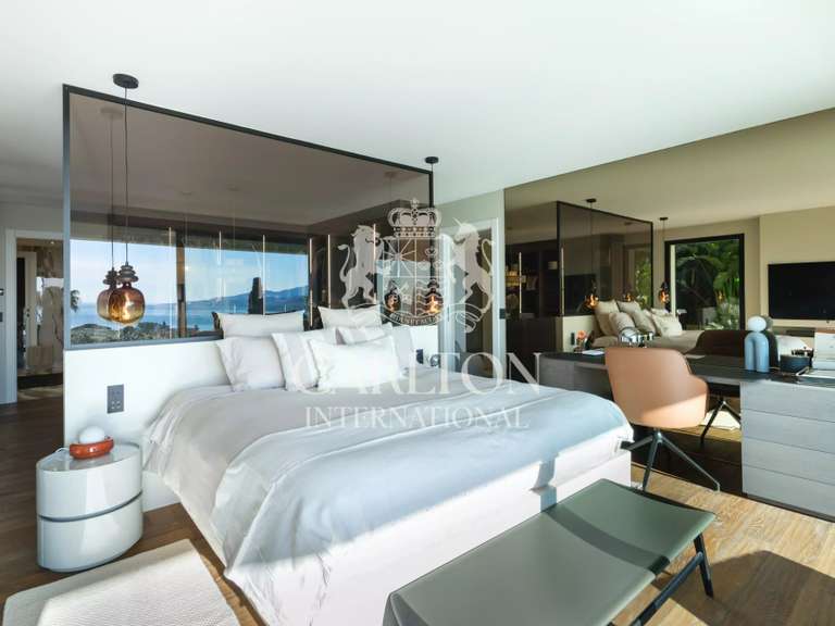 Maison Roquebrune-Cap-Martin - 4 chambres - 285m²