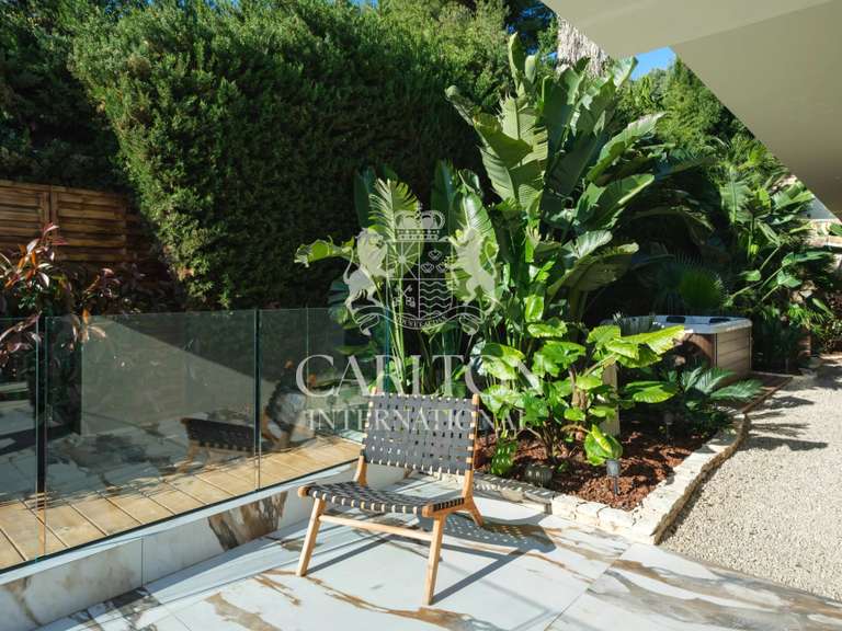 Maison Roquebrune-Cap-Martin - 4 chambres - 285m²