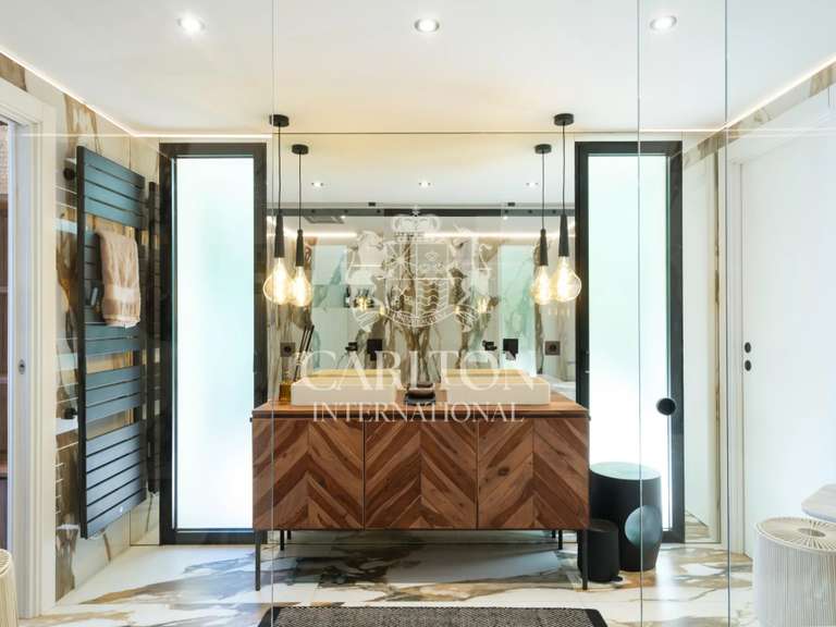 Maison Roquebrune-Cap-Martin - 4 chambres - 285m²