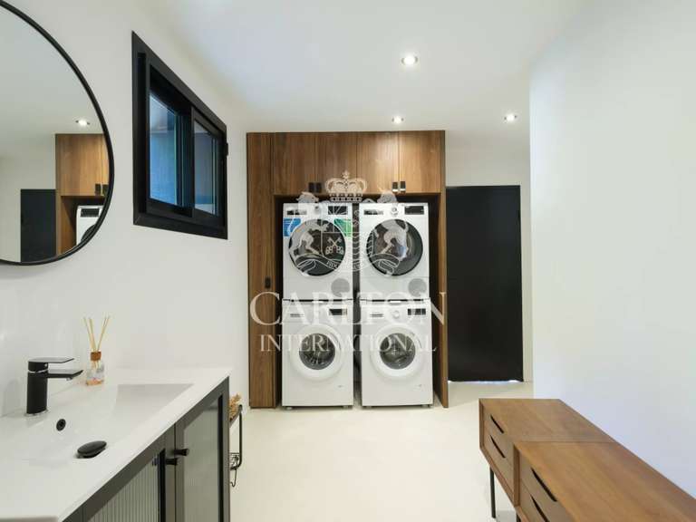 Maison Roquebrune-Cap-Martin - 4 chambres - 285m²
