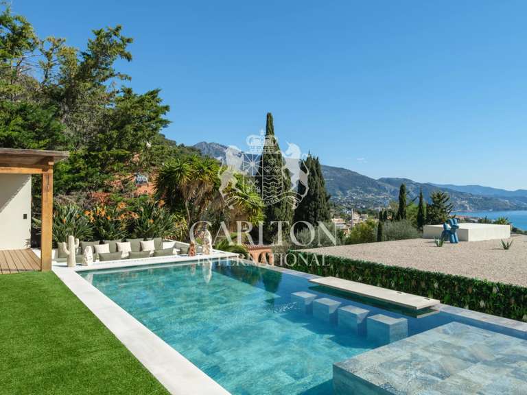 Maison Roquebrune-Cap-Martin - 4 chambres - 285m²