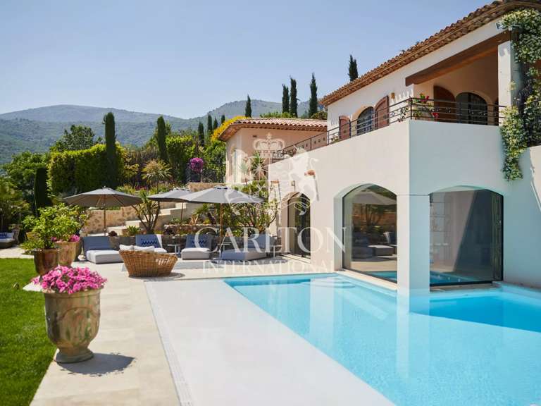 Maison Tourrettes-sur-Loup - 8 chambres - 600m²