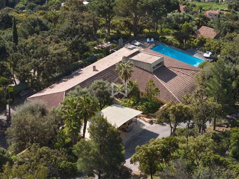 Maison Le Lavandou - 6 chambres - 340m²