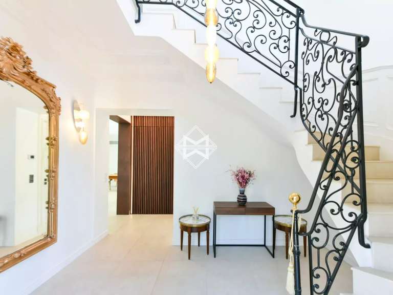 Maison Cannes - 7 chambres - 300m²