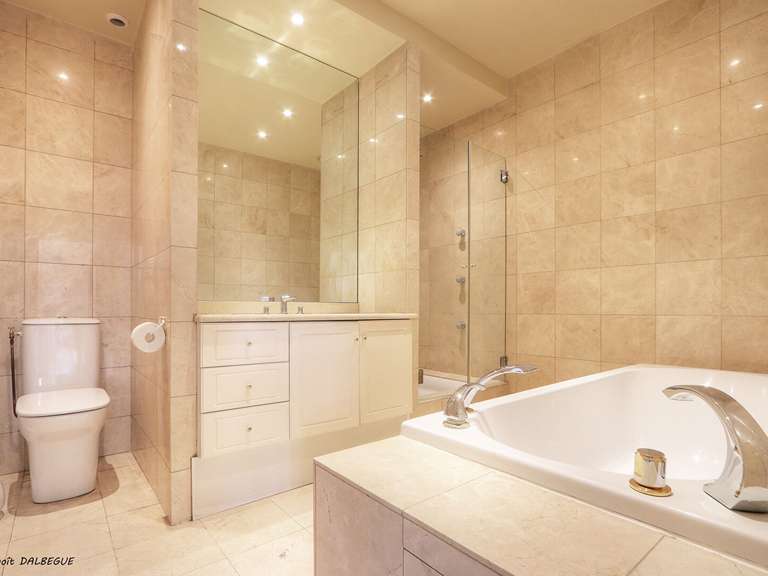 Maison Rennes Centre Ville - 2 chambres - 172m²