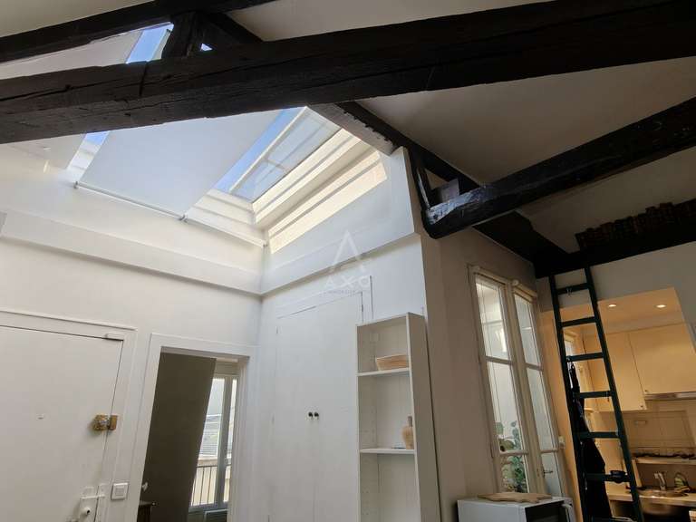 Appartement Paris 3e - 1 chambre - 28m²