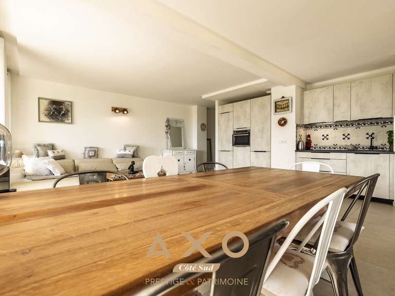 Maison Aix-en-Provence - 3 chambres - 107m²