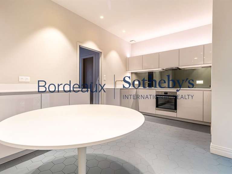 Appartement Bordeaux - 3 chambres - 151m²