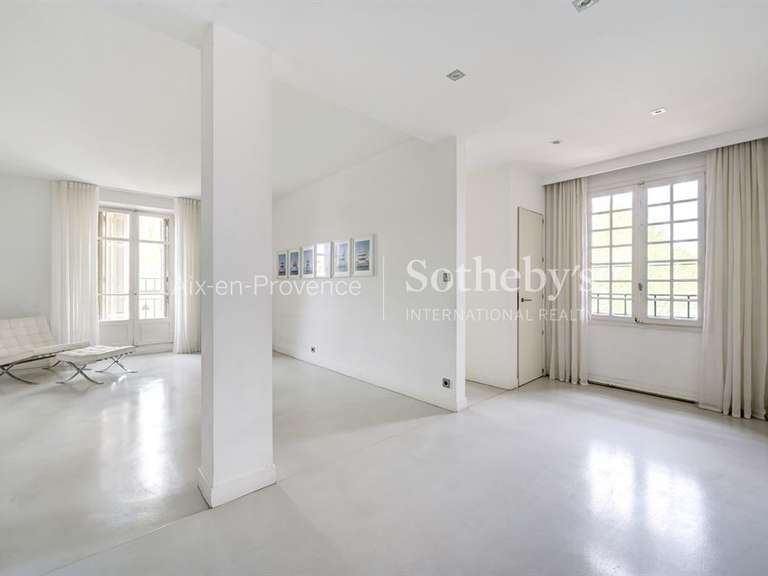 Apartment Aix-en-Provence - 2 bedrooms - 97m²