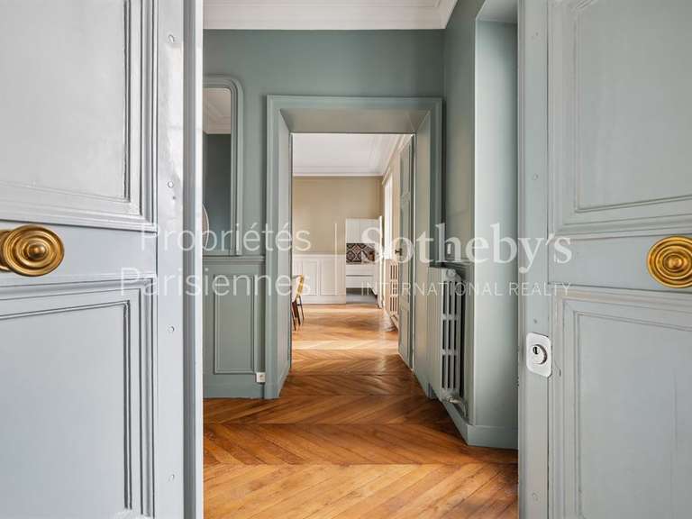Apartment Paris 8e - 4 bedrooms - 143m²