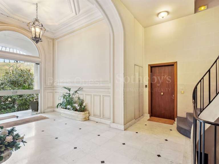 Appartement Boulogne-Billancourt - 1 chambre - 124m²