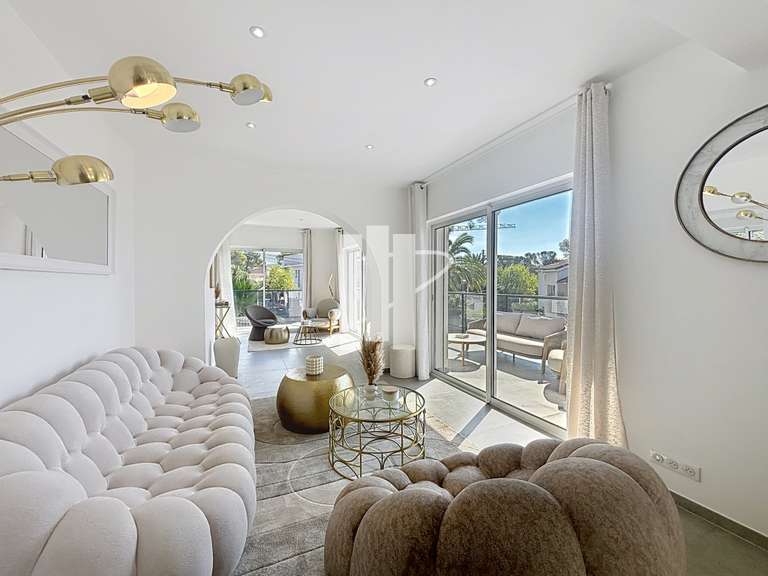 Apartment with Sea view Saint-Raphaël - 2 bedrooms