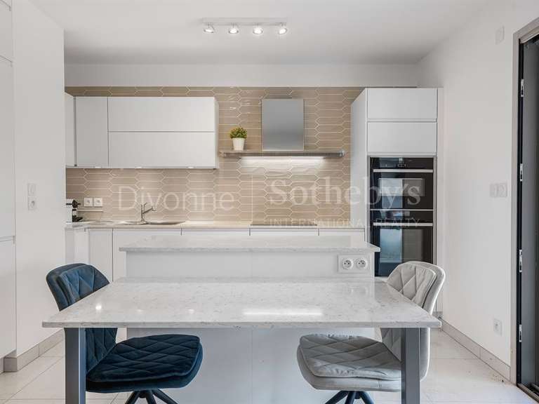 Appartement Divonne-les-Bains - 4 chambres - 167m²