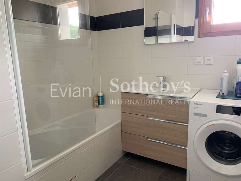 Appartement Amphion-les-bains - 3 chambres - 90m²
