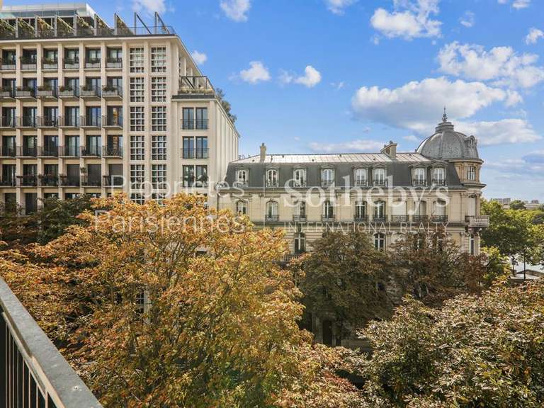Appartement Paris 4e - 1 chambre - 83m²