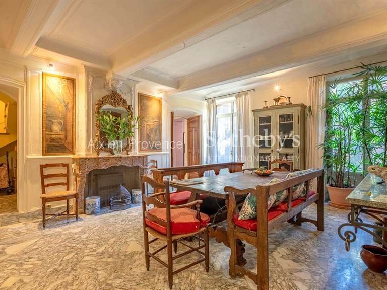 Apartment Aix-en-Provence - 5 bedrooms - 438m²