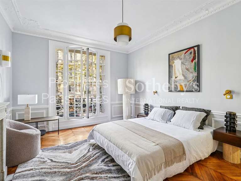 Apartment Paris 7e - 3 bedrooms - 150m²