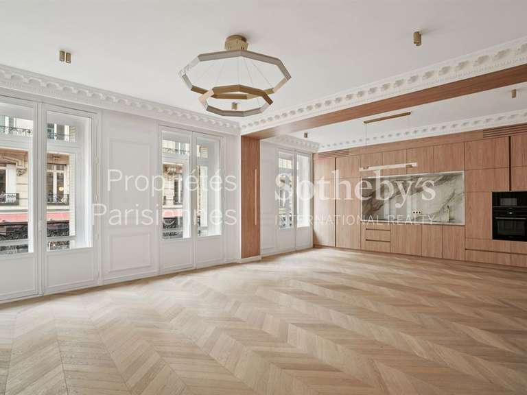 Appartement Paris 8e - 2 chambres - 125m²