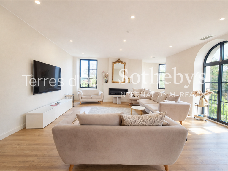 Appartement Pennautier - 4 chambres - 256m²